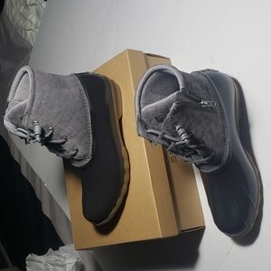 Sperry saltwater cheetah grey womens size 9 boots